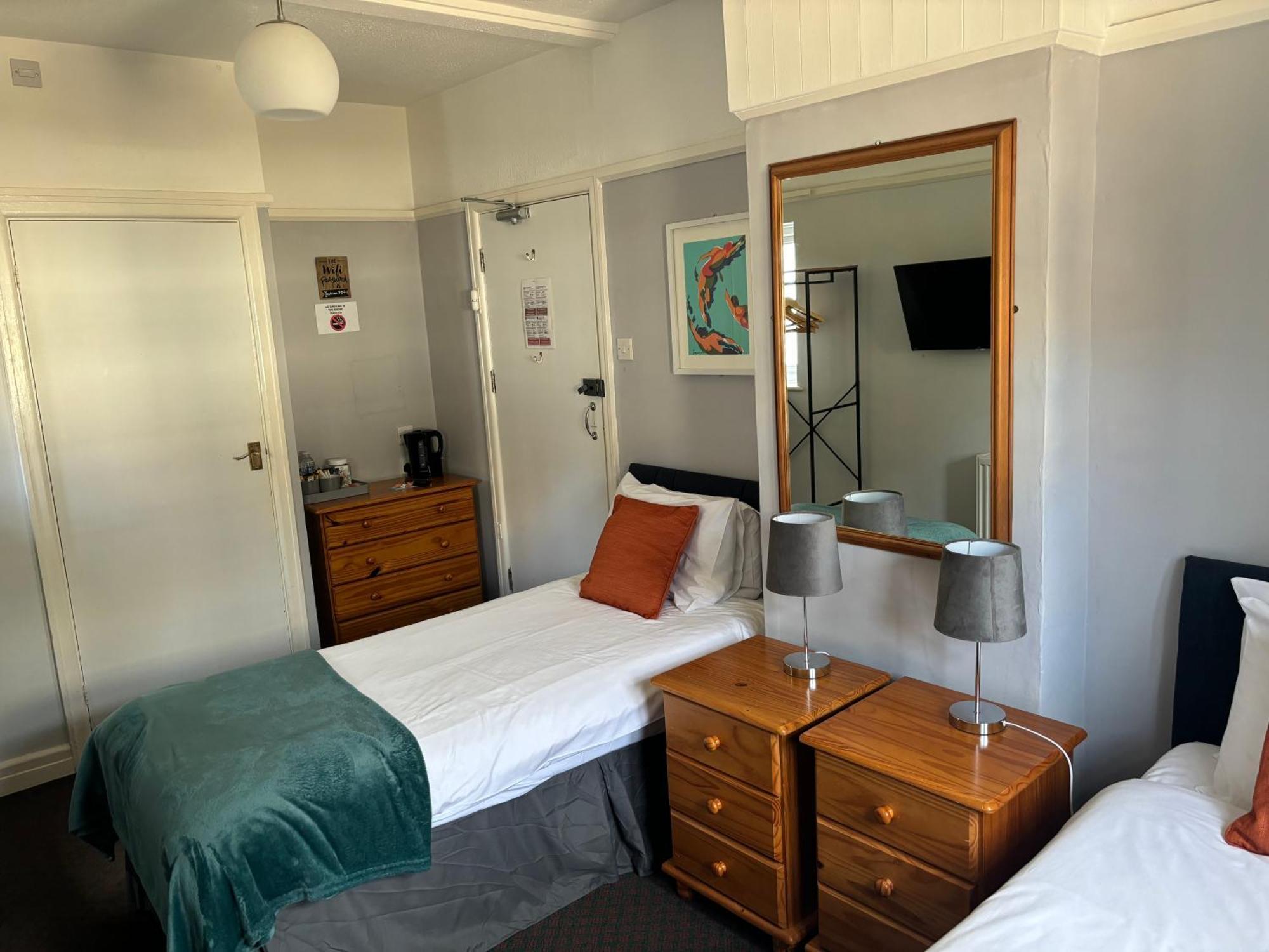The Yacht Inn Penzance Extérieur photo