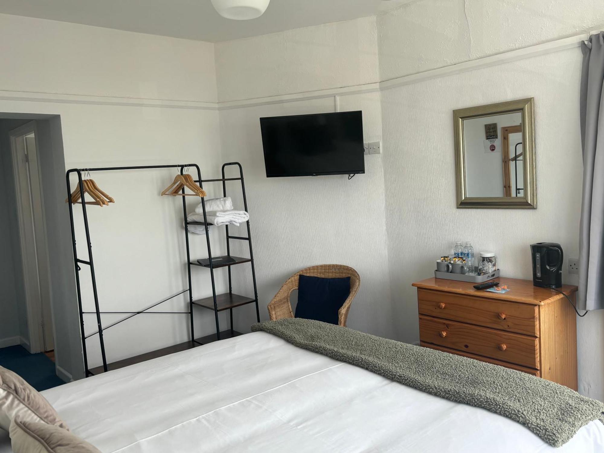 The Yacht Inn Penzance Extérieur photo