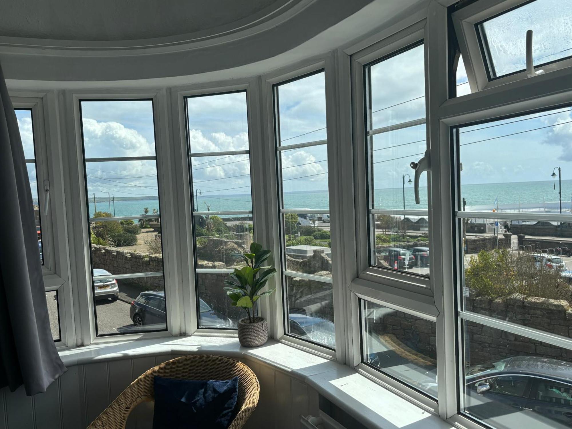 The Yacht Inn Penzance Extérieur photo