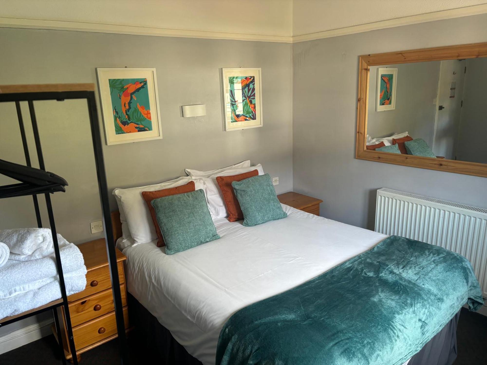 The Yacht Inn Penzance Extérieur photo