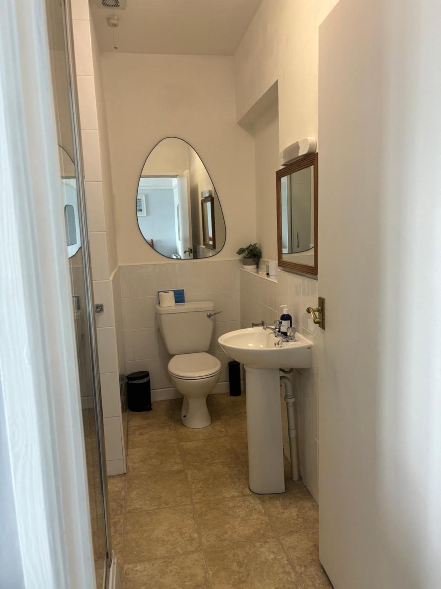 The Yacht Inn Penzance Extérieur photo