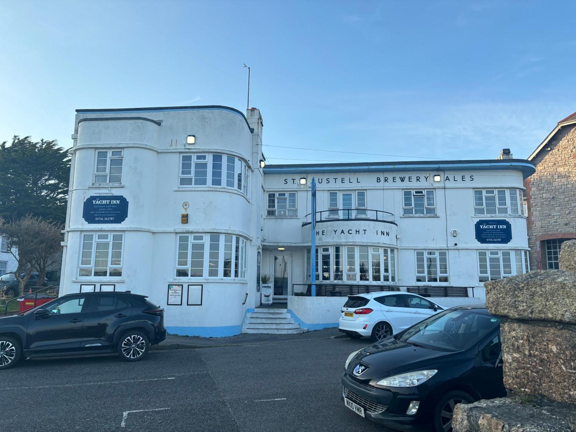 The Yacht Inn Penzance Extérieur photo