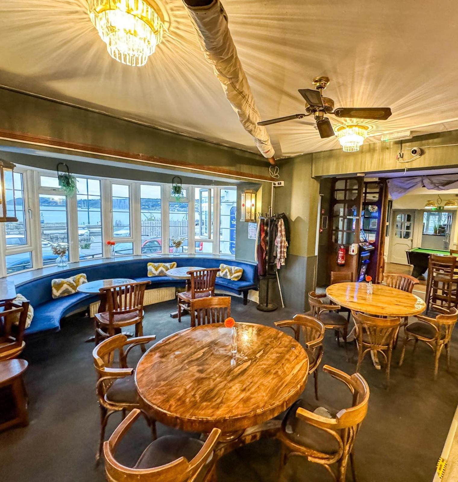 The Yacht Inn Penzance Extérieur photo
